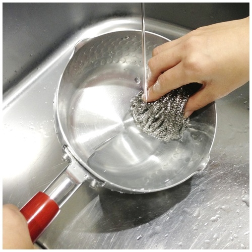 (まとめ) ステンレスたわし/キッチンタワシ 〔10g 8個入〕 油汚れ 焦げ落とし キッチン用品 〔×300個セット〕 まとめ) ステンレスたわし&frasl;キッチンタワシ 10g 8個入 油汚れ 焦げ